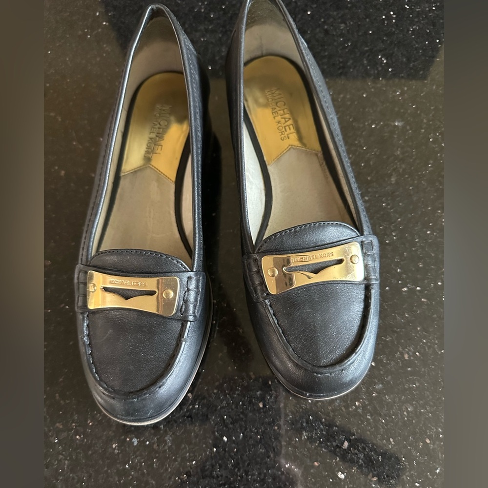 Michael Kors Leather Flats - Picture 4 of 5